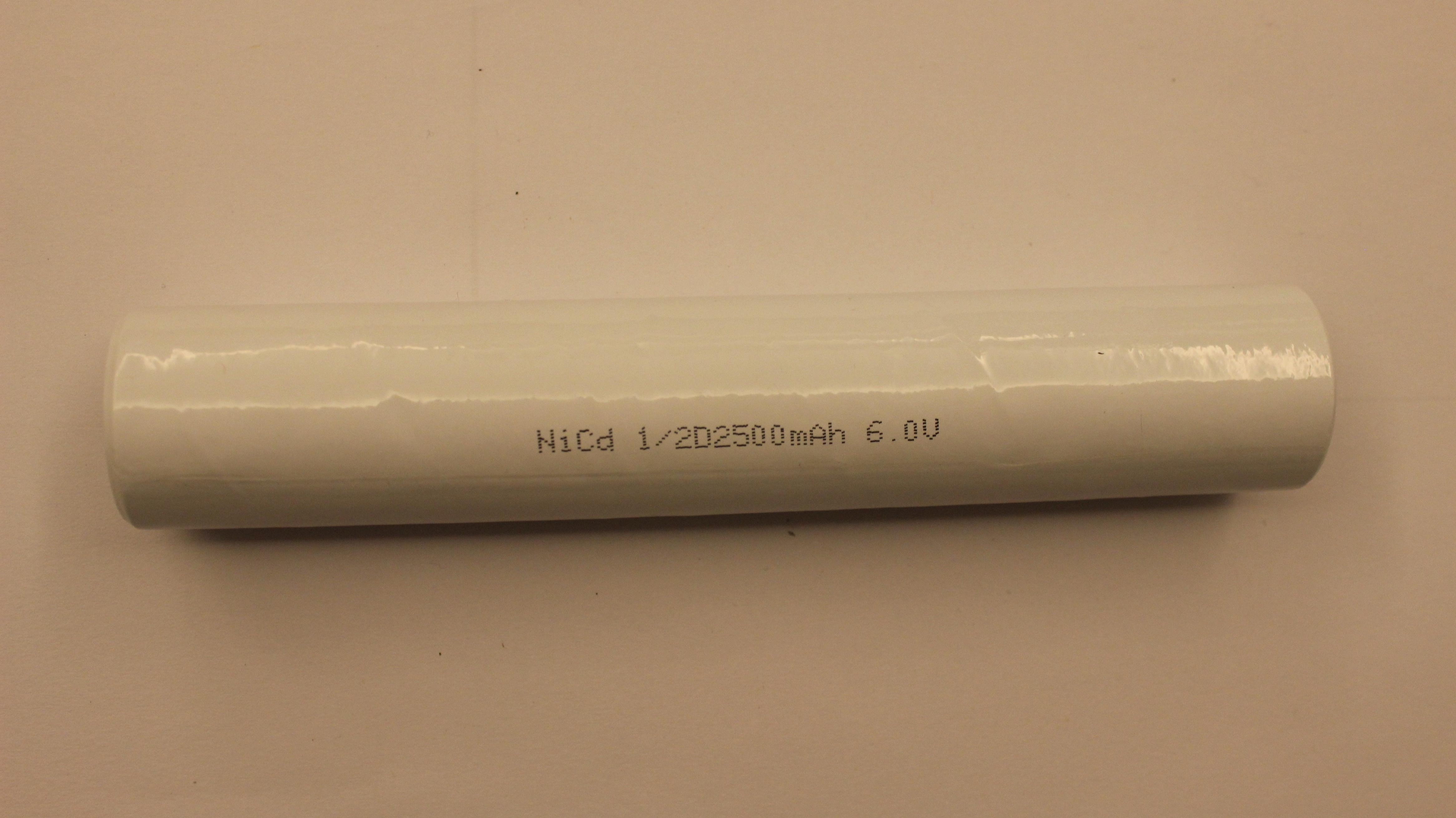 NiCd 6.0V 1 / 2D2500mAh چراغ قوه قابل شارژ Battery High Cap UL
